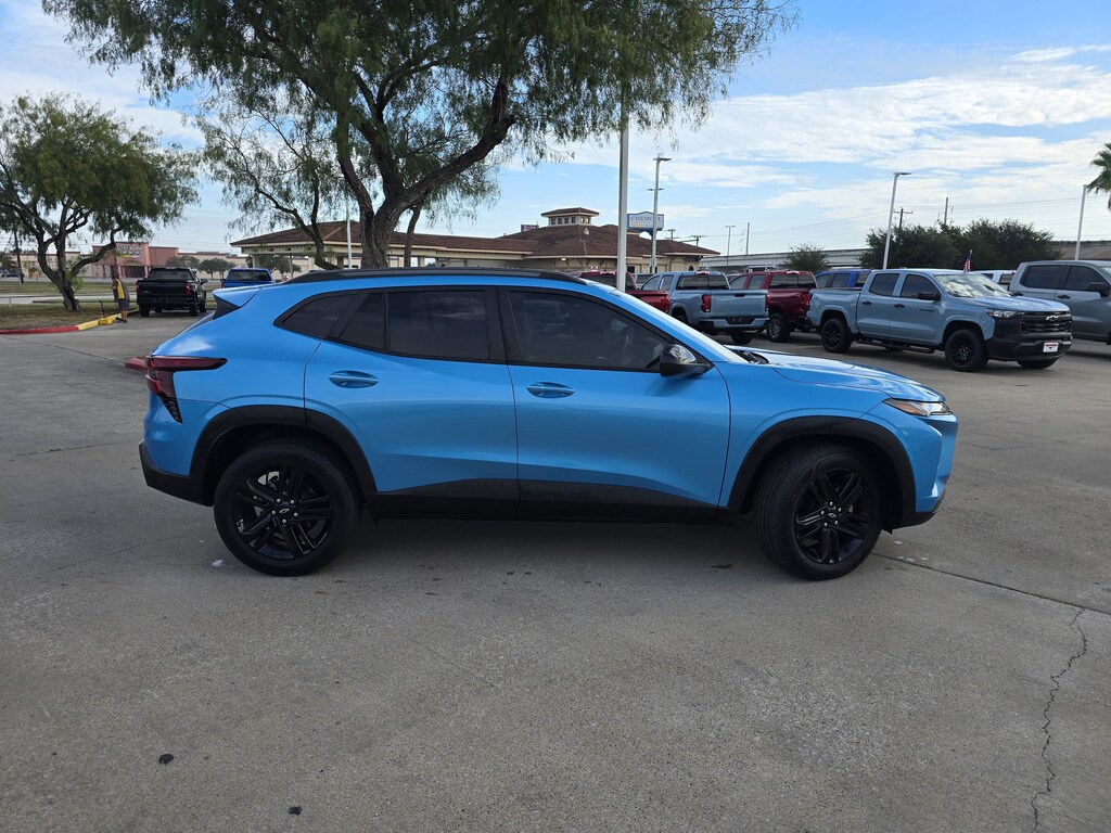 Used 2025 Chevrolet Trax ACTIV SUV