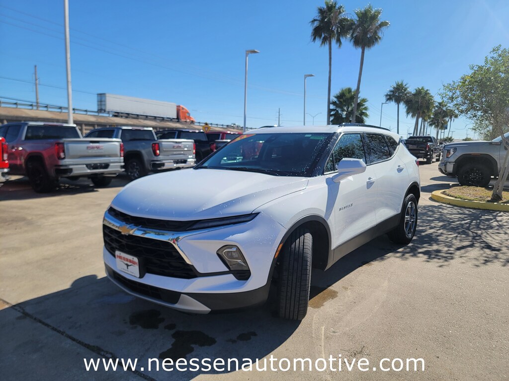 Used 2024 Chevrolet Blazer LT w/2LT SUV