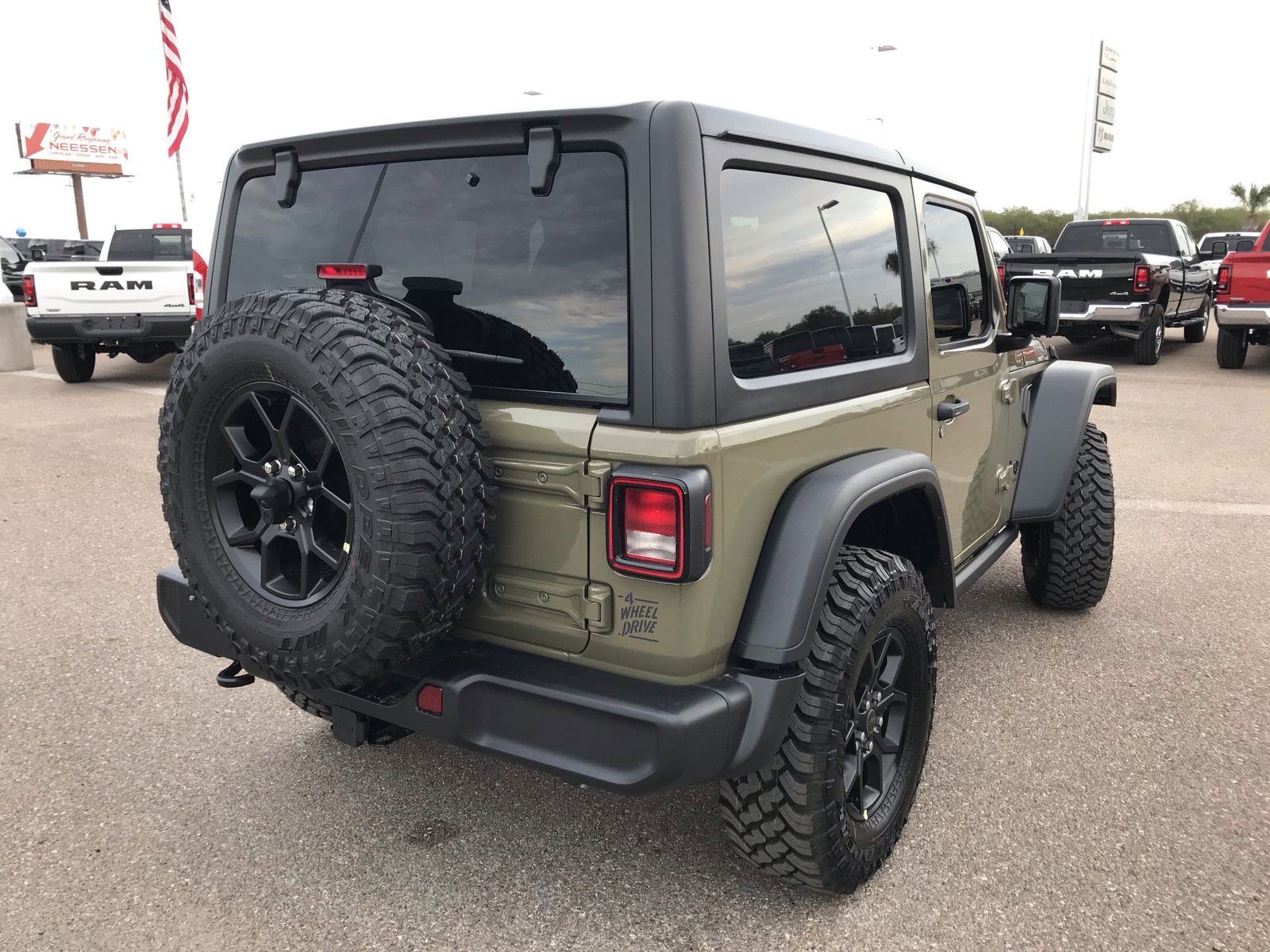 2026 Jeep Wrangler 2-Door Willys - Photo 7