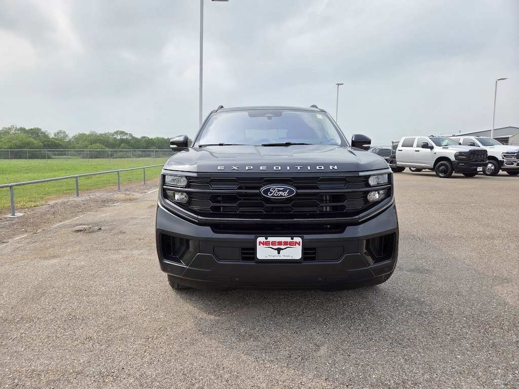 Used 2025 Ford Expedition Active SUV