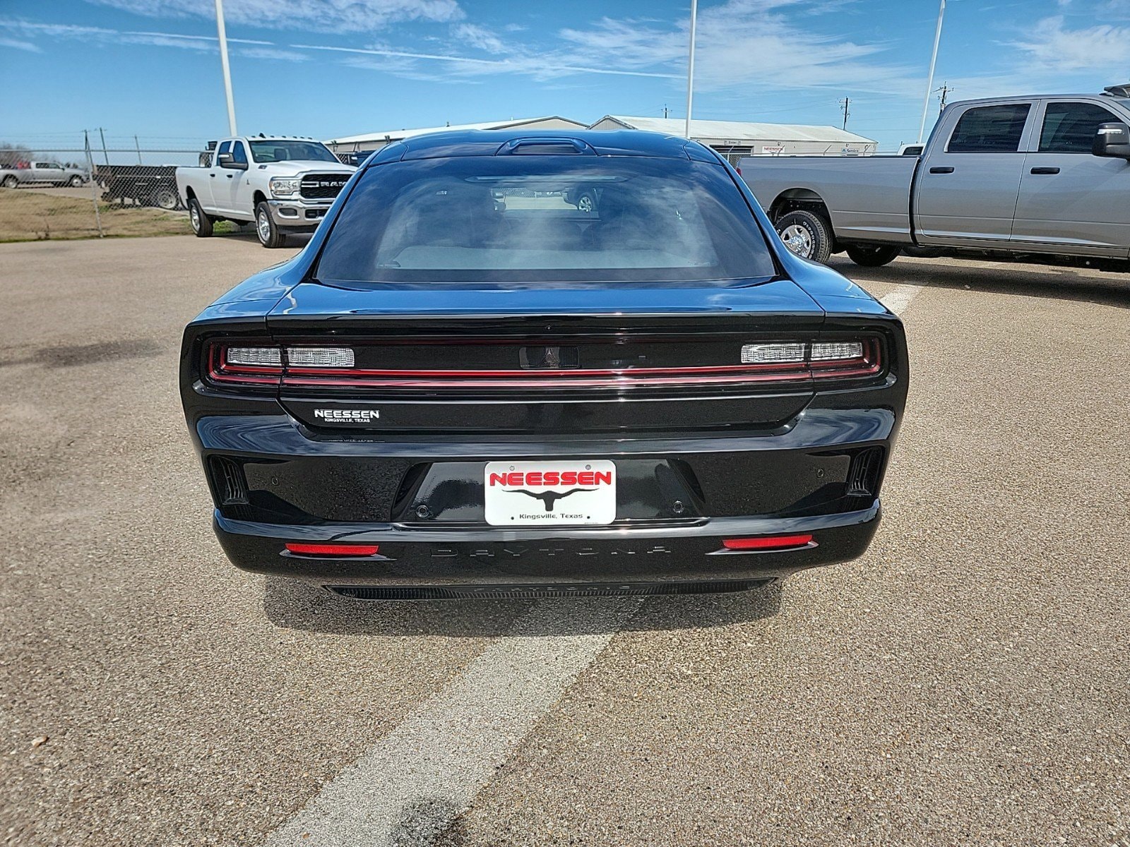 2025 Dodge Charger Daytona R/T - Photo 8