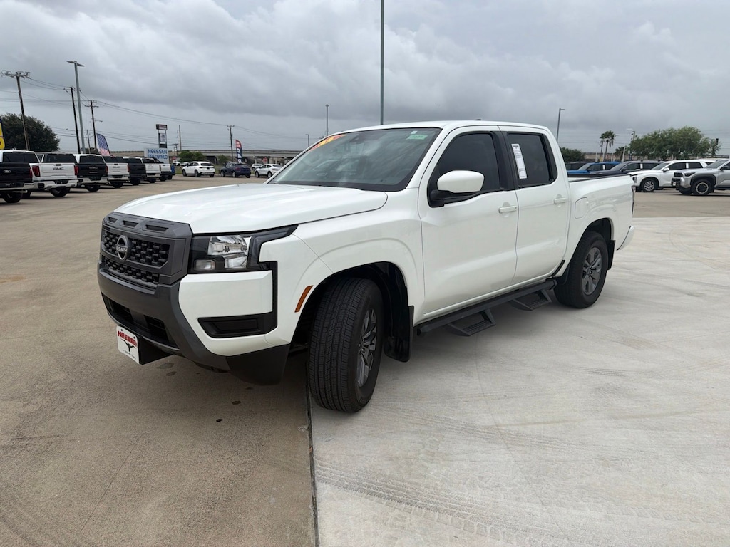 Used 2025 Nissan Frontier SV Truck
