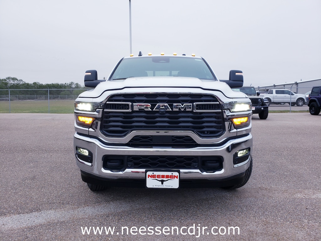 New 2026 Ram 3500 TRADESMAN CREW CAB 4X4 8' BOX Pickup