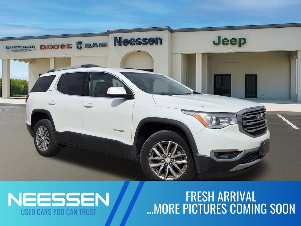 Used 2019 GMC Acadia SLE-2 SUV