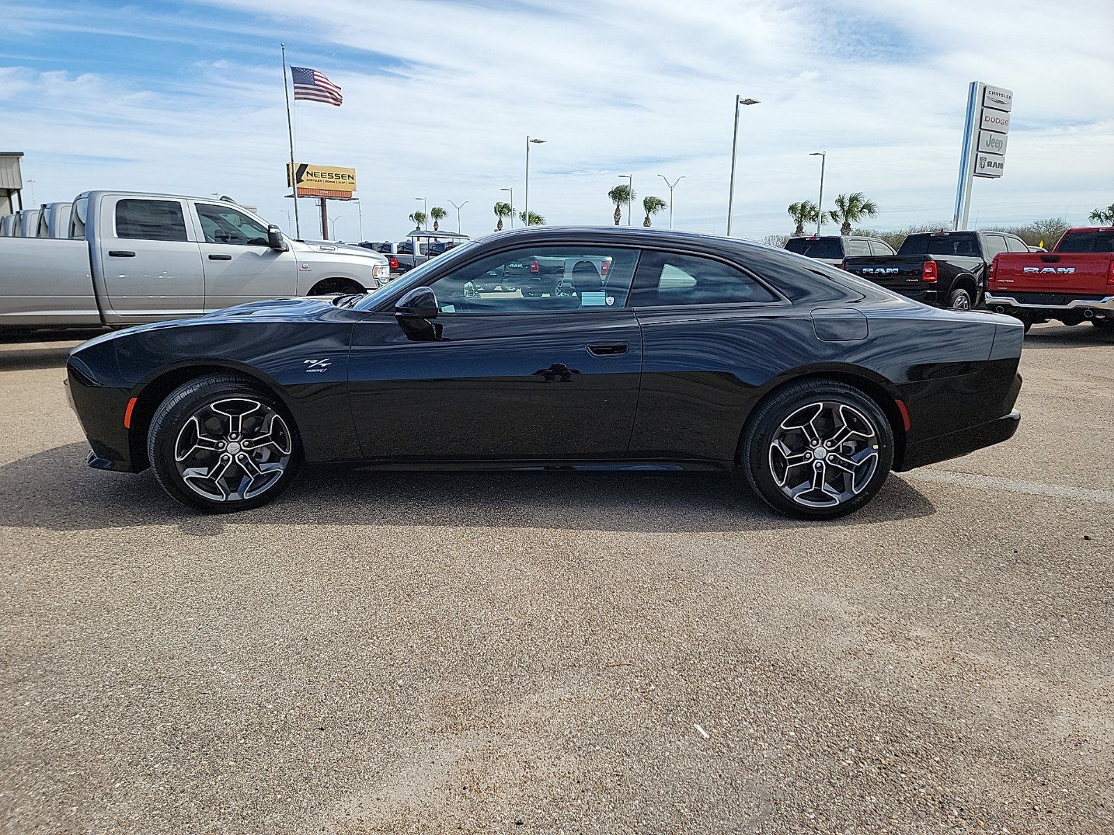 2025 Dodge Charger Daytona R/T - Photo 6