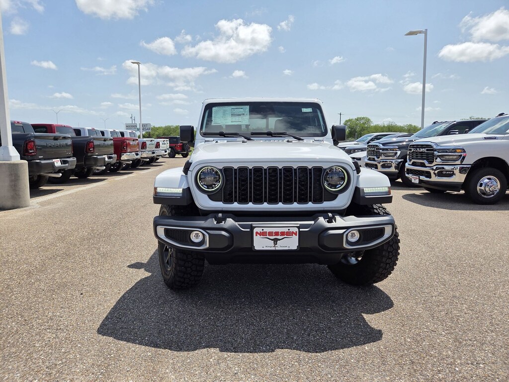 New 2026 Jeep Gladiator TEXAS TRAIL 4X4 Pickup
