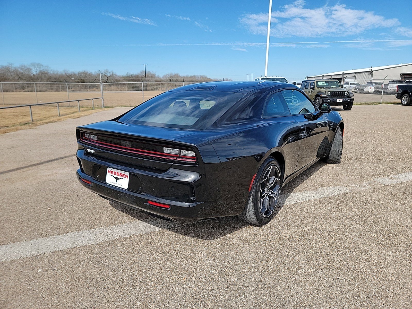 2025 Dodge Charger Daytona R/T - Photo 11