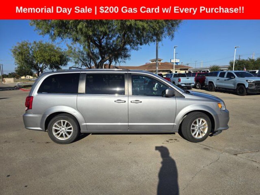 Used 2019 Dodge Grand Caravan SXT Minivan/Van