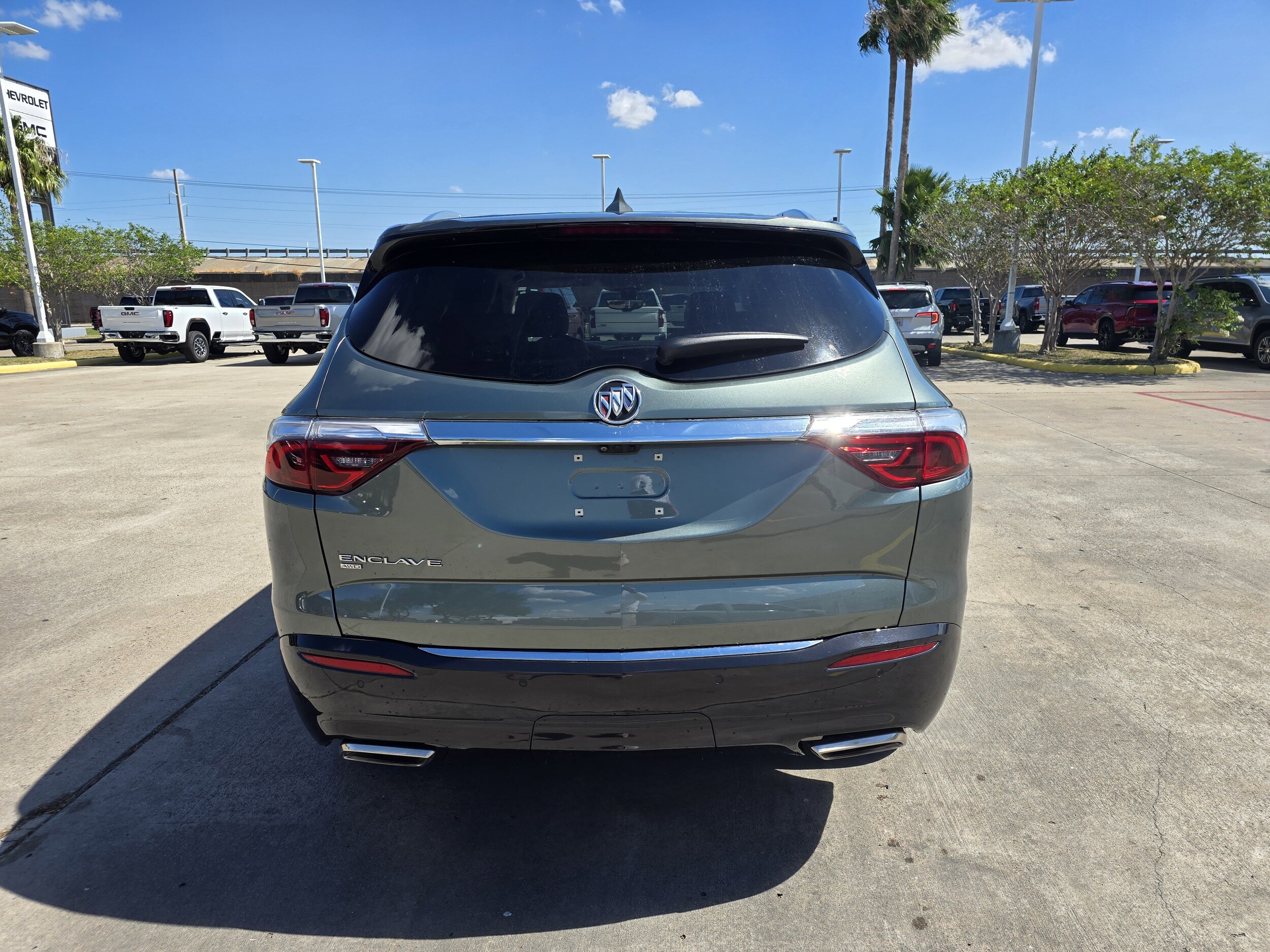 2022 Buick Enclave Premium photo 4