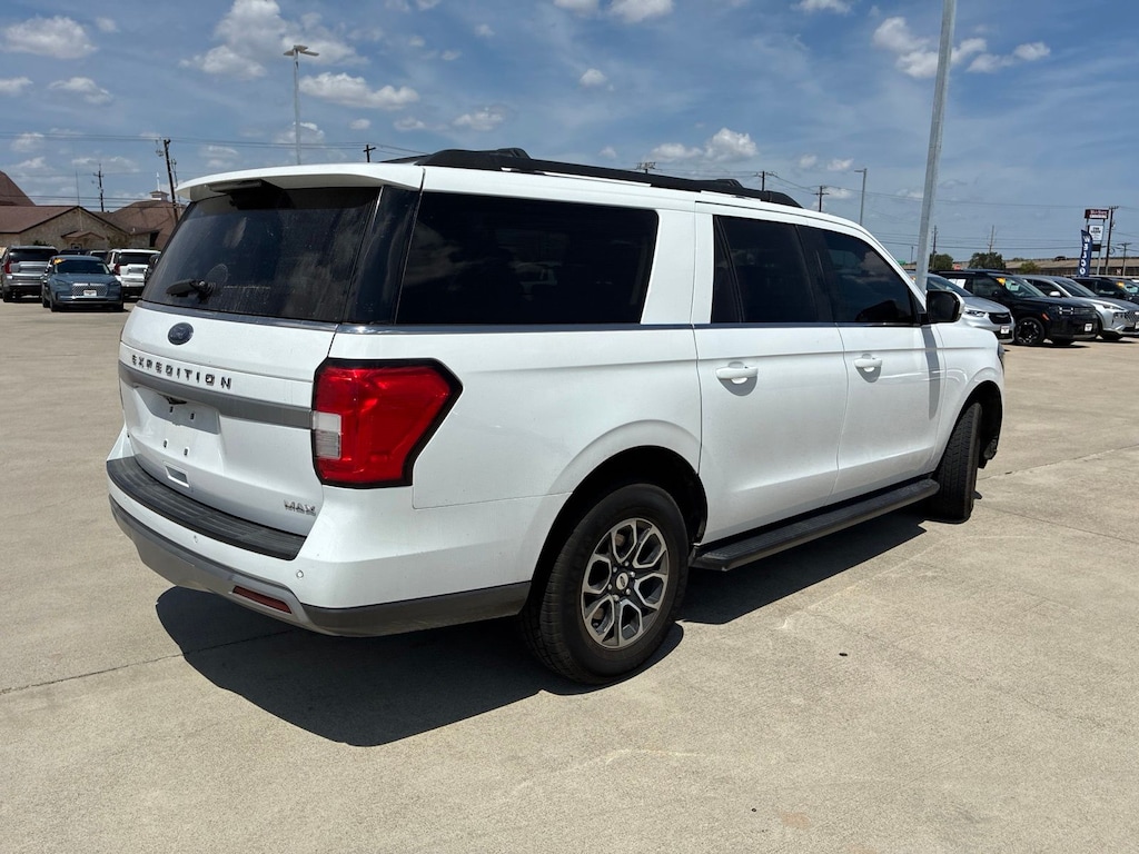 Used 2024 Ford Expedition Max XLT SUV