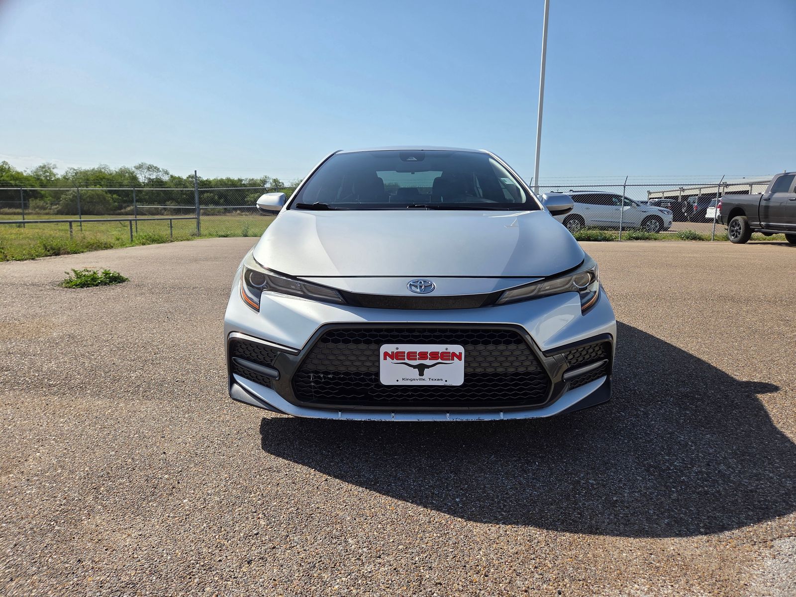 Used 2020 Toyota Corolla SE with VIN JTDS4RCE1LJ013945 for sale in Kingsville, TX