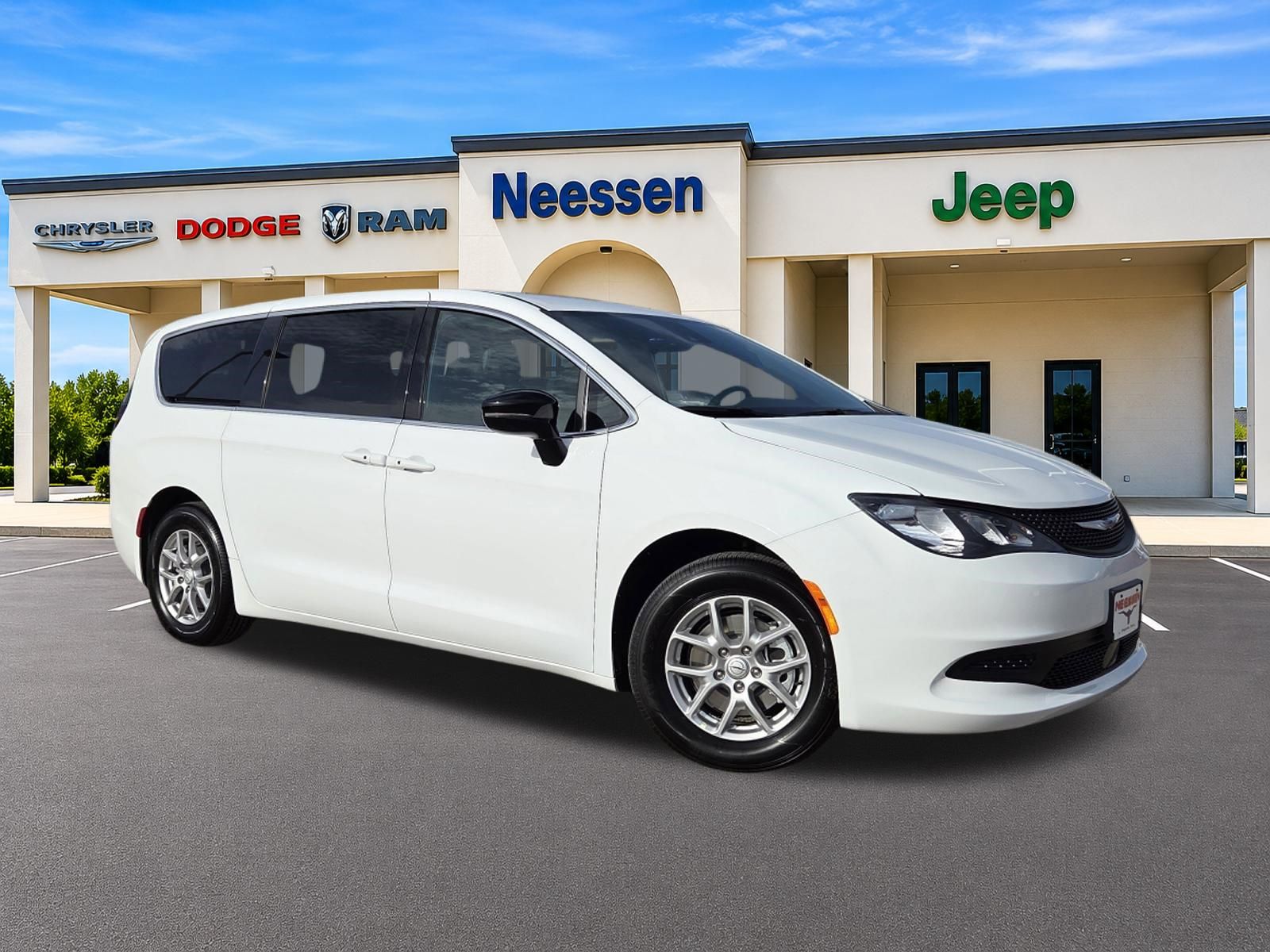 2026 Chrysler Voyager LX's photo