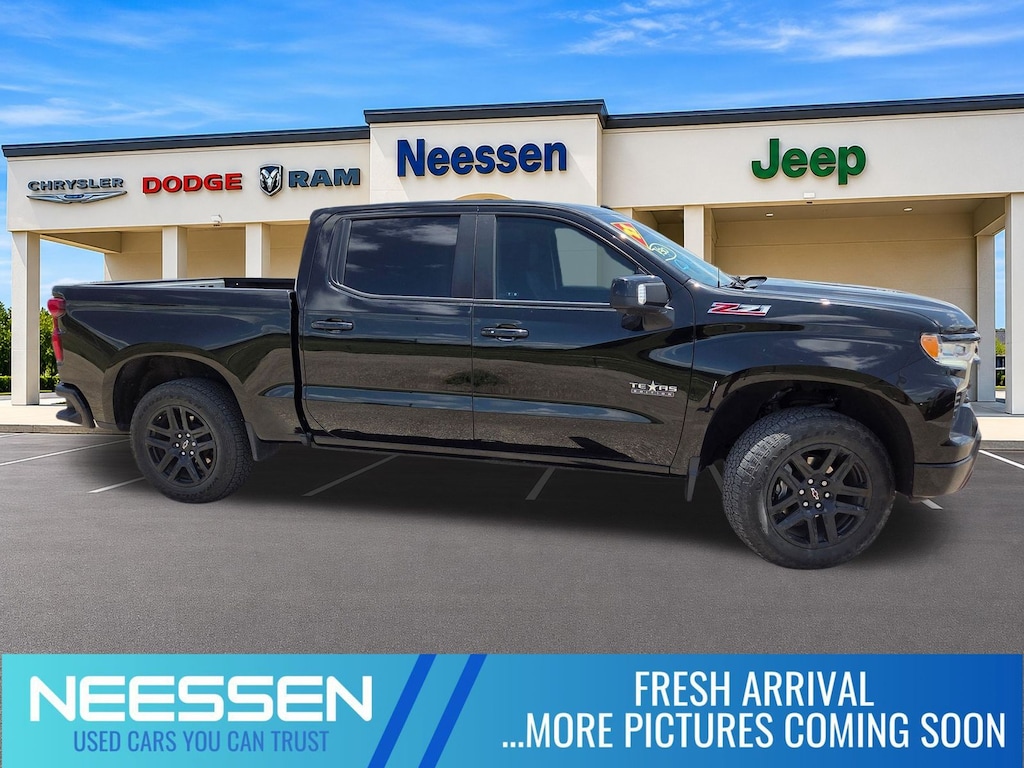 Used 2022 Chevrolet Silverado 1500 RST Truck