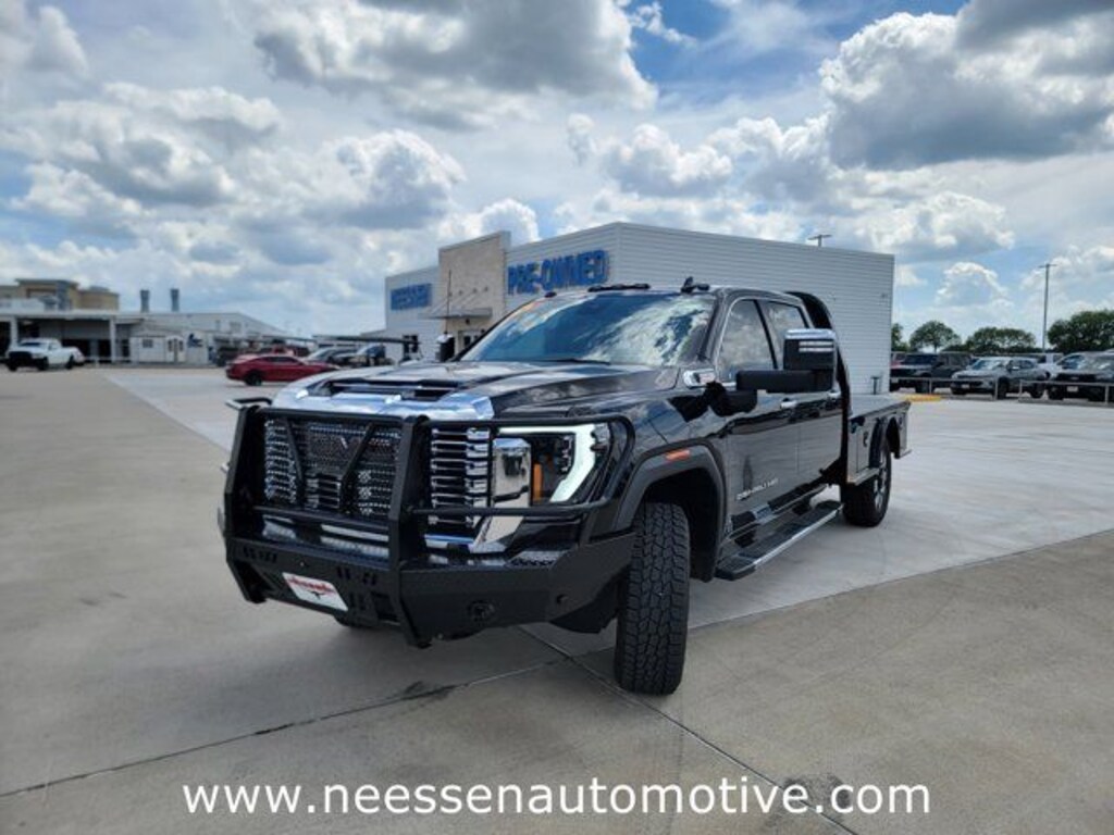 Used 2025 GMC Sierra 3500HD Denali Truck
