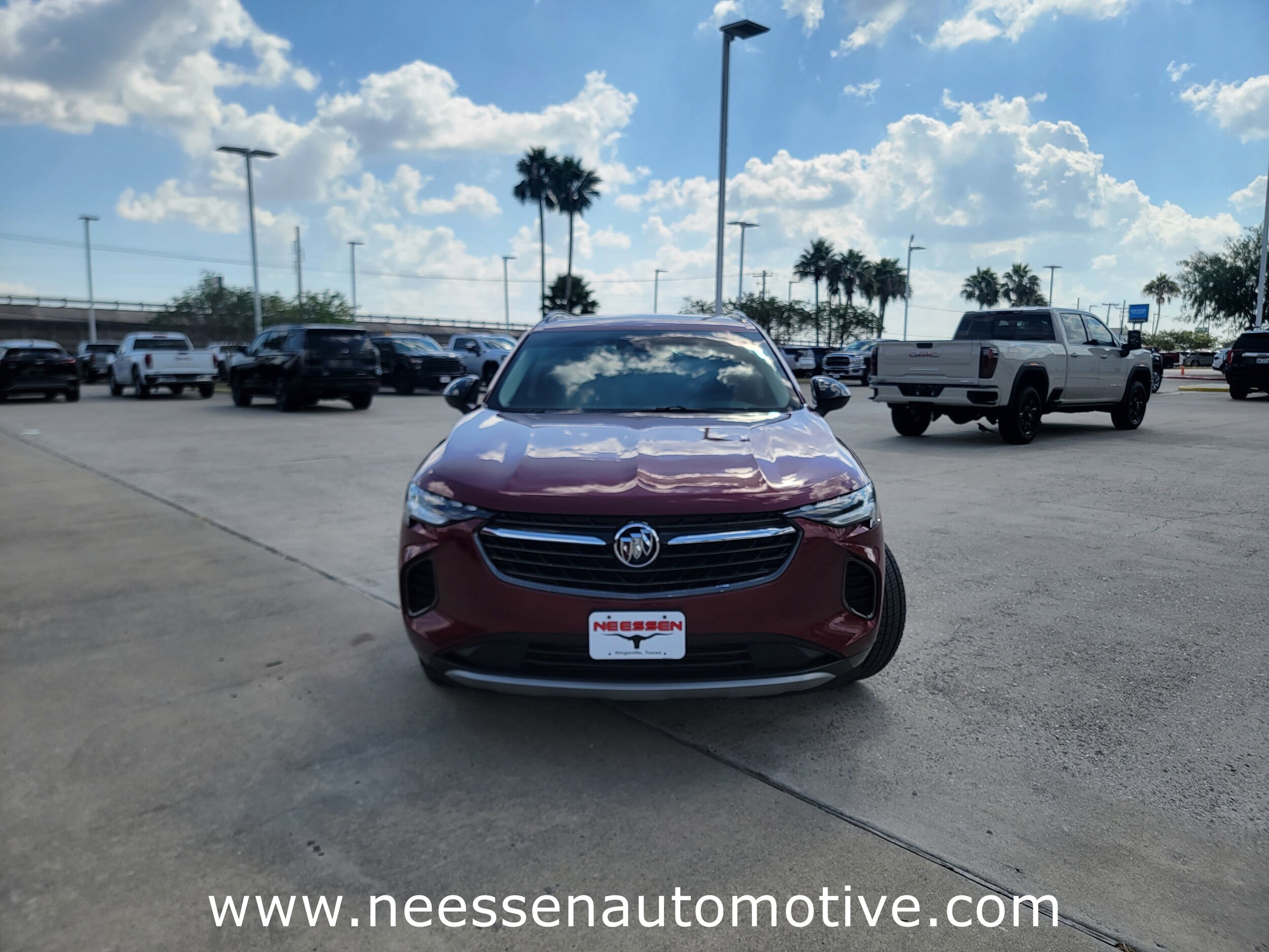 2021 Buick Envision Essence photo 2