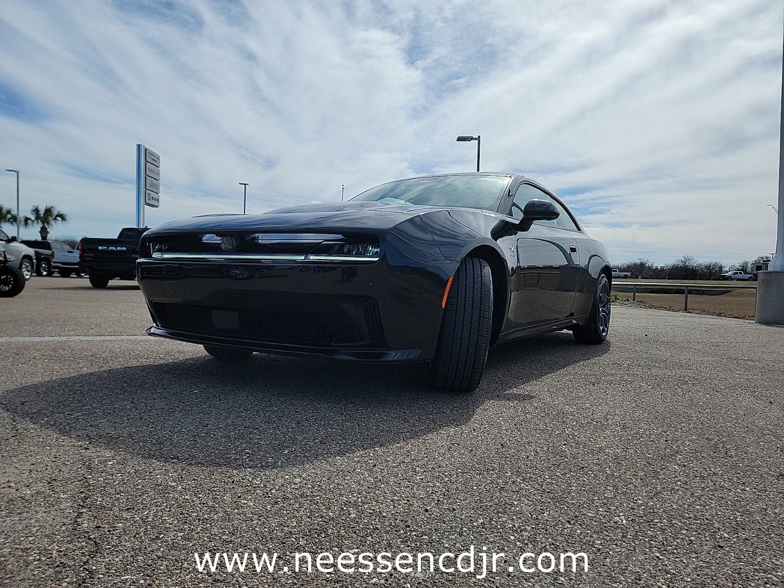 2025 Dodge Charger Daytona R/T AWD photo 4