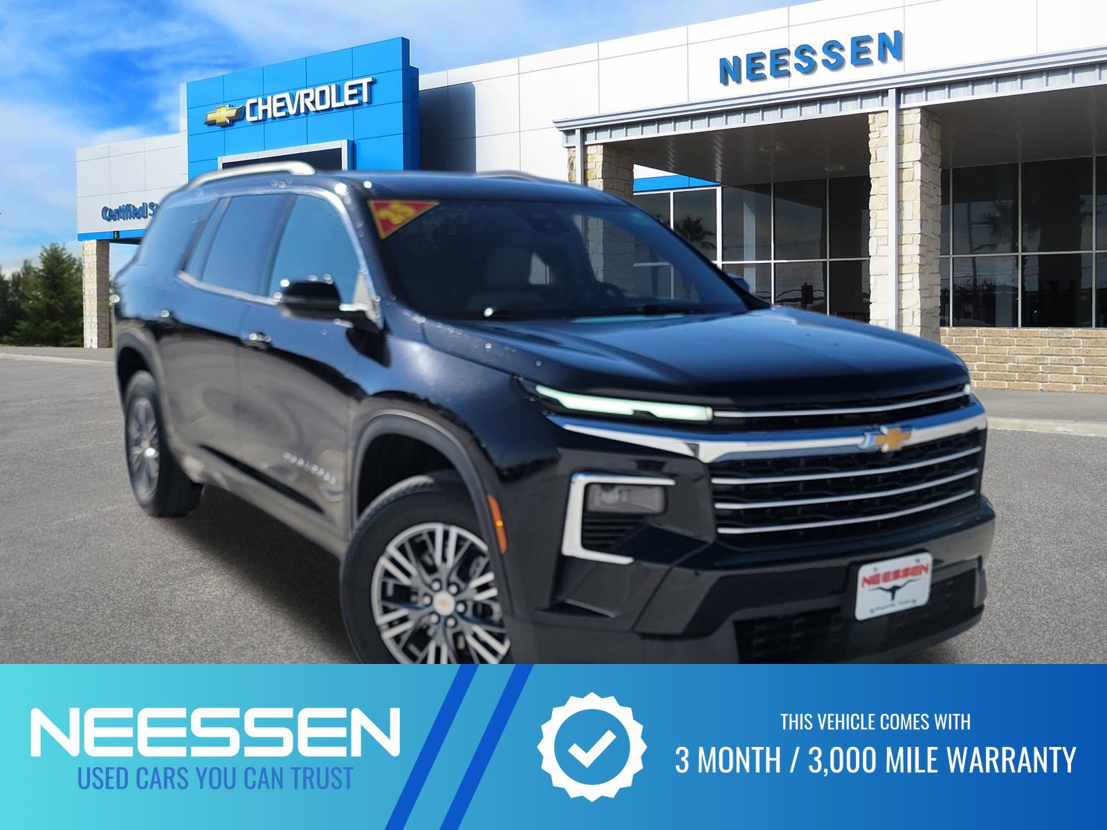 2025 Chevrolet Traverse LT's photo