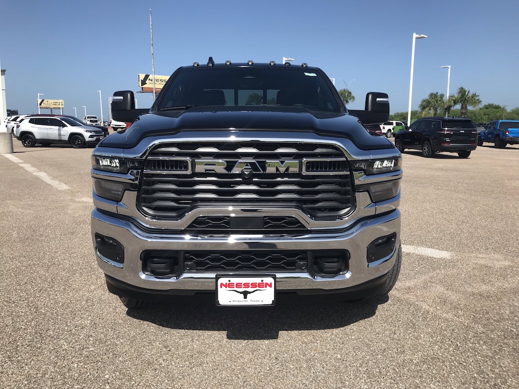 New 2025 Ram 2500 TRADESMAN CREW CAB 4X4 6'4 BOX Pickup