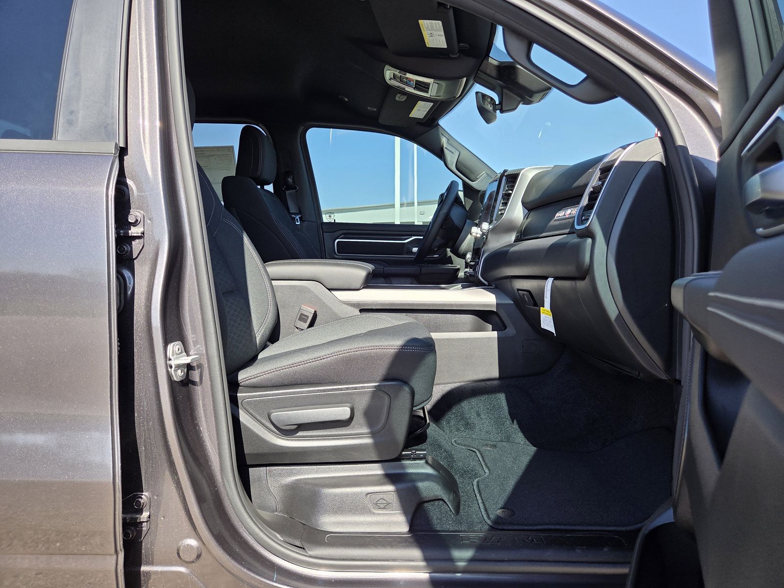 2026 RAM 1500 Big Horn/Lone Star - Photo 18