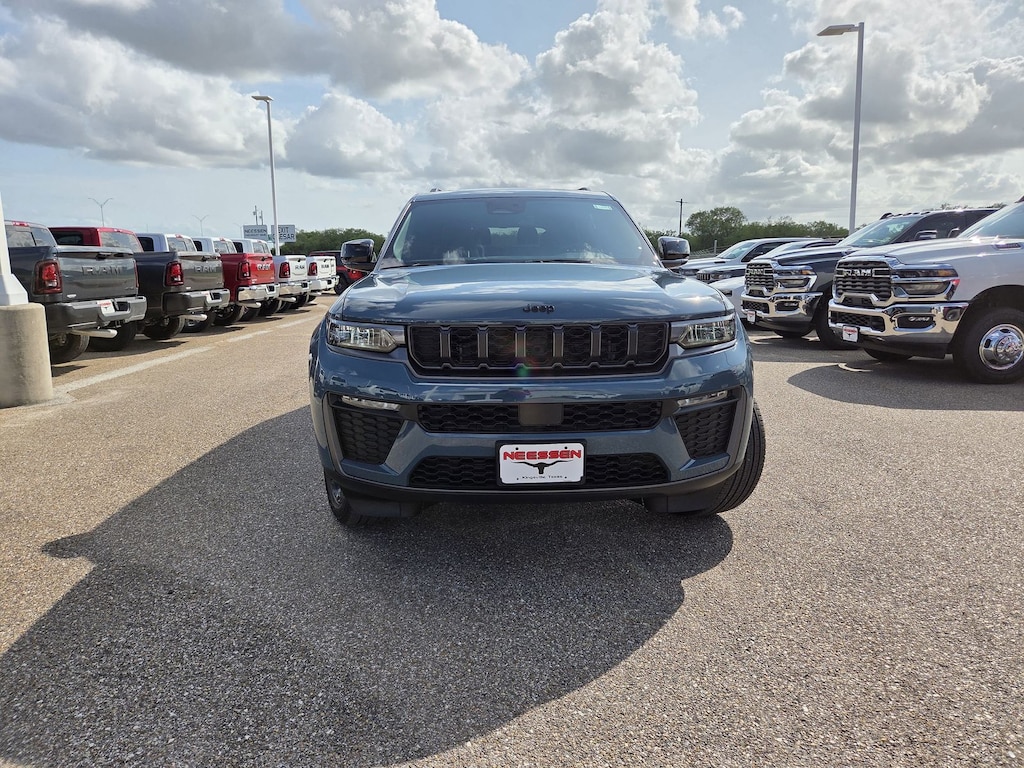 New 2026 Jeep Grand Cherokee L LIMITED 4X2 Sport Utility