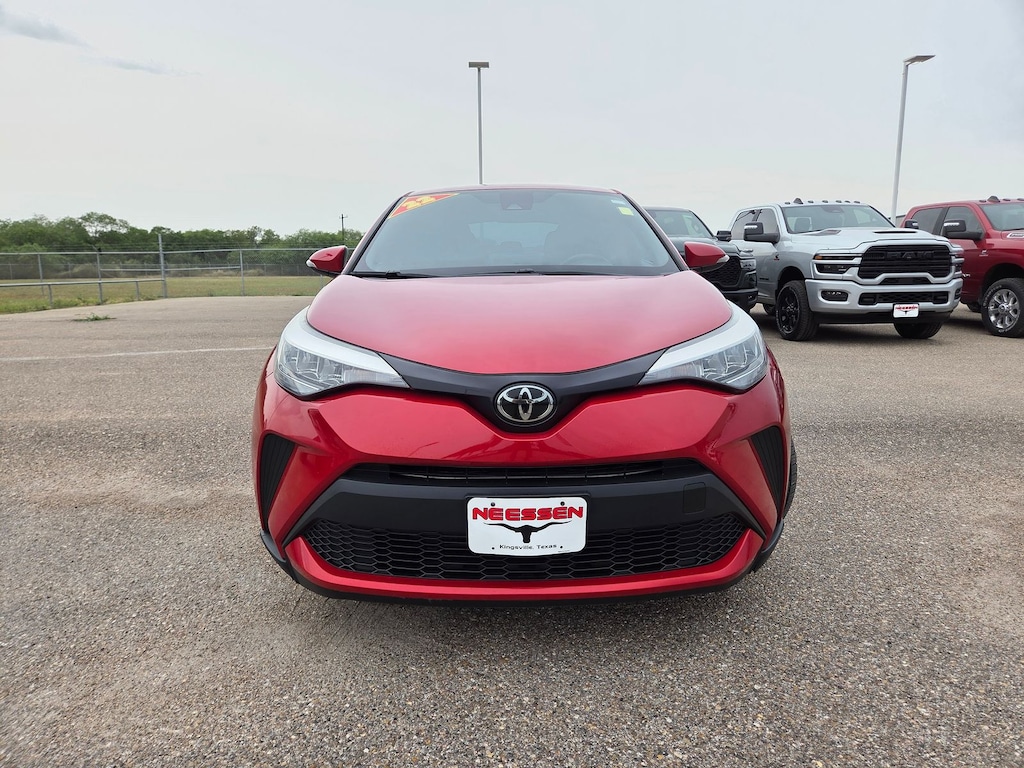 Used 2022 Toyota C-HR XLE SUV