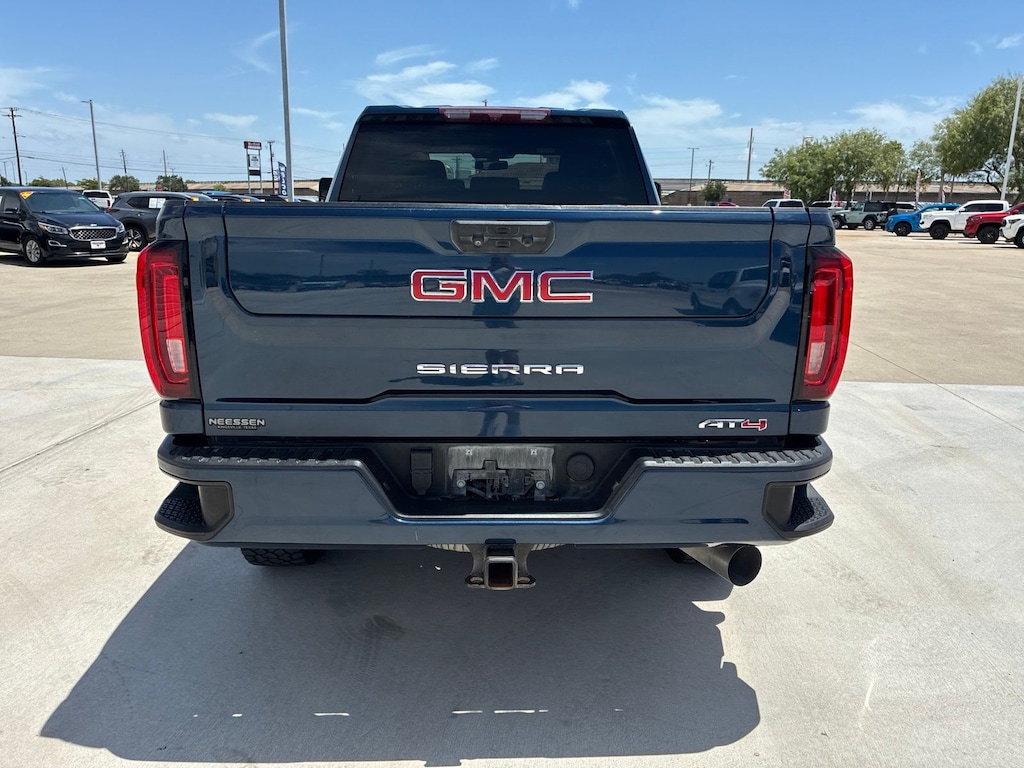 Used 2023 GMC Sierra 2500HD AT4 Truck