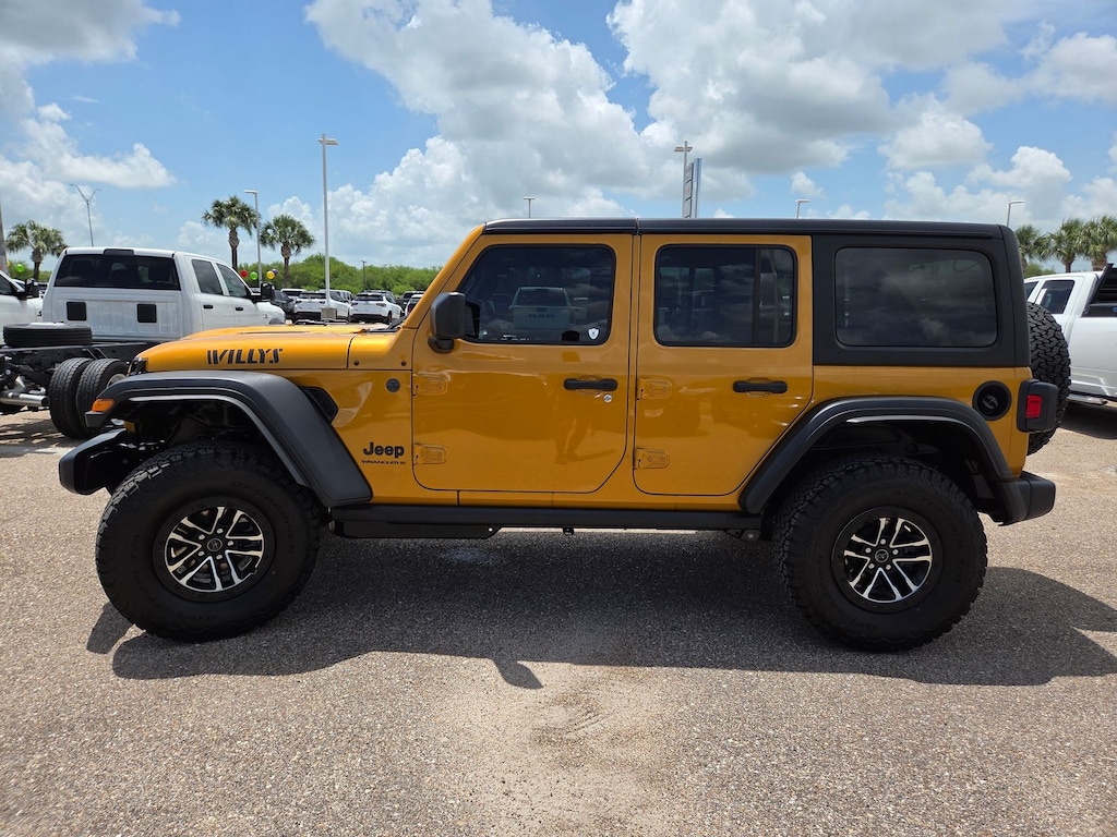 New 2026 Jeep Wrangler 4-DOOR WILLYS Sport Utility
