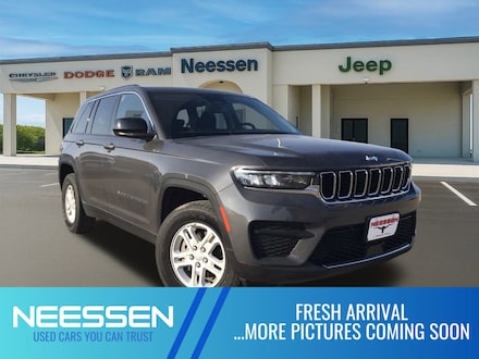 2024 Jeep Grand Cherokee Laredo SUV