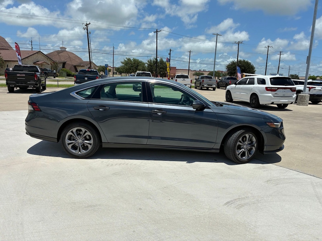 Used 2023 Honda Accord EX Sedan