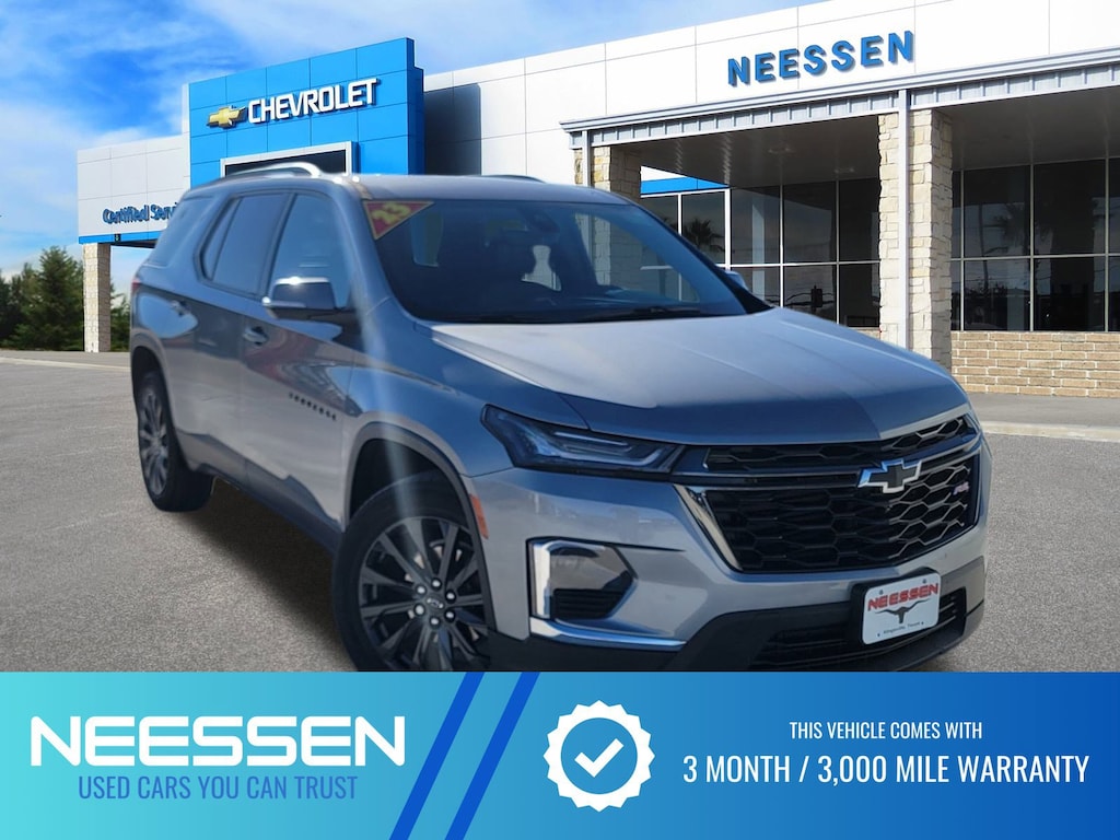 Used 2023 Chevrolet Traverse RS SUV