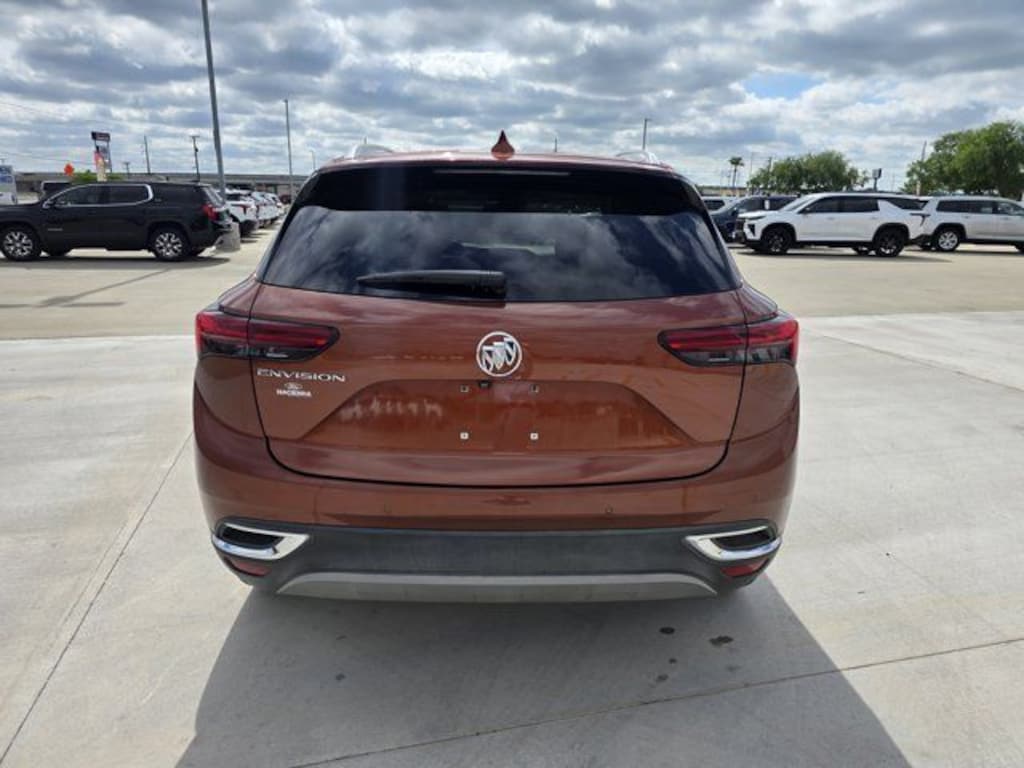 Used 2022 Buick Envision Essence SUV