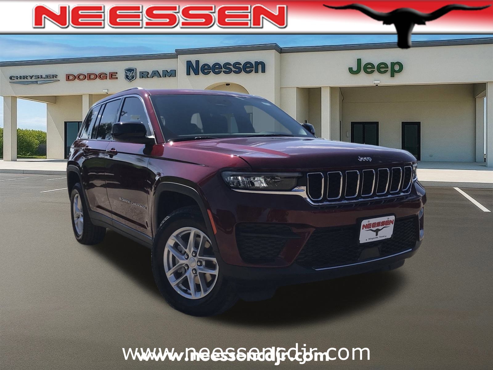 2025 Jeep Grand Cherokee Laredo's photo