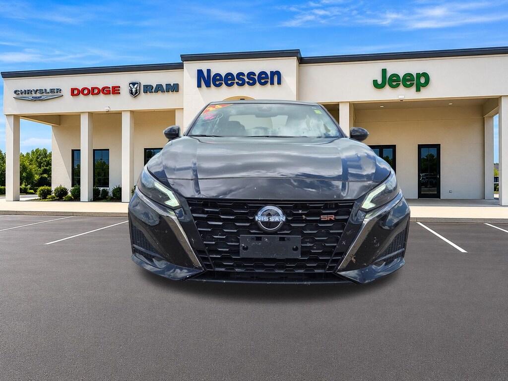 Used 2024 Nissan Altima 2.5 SR Sedan