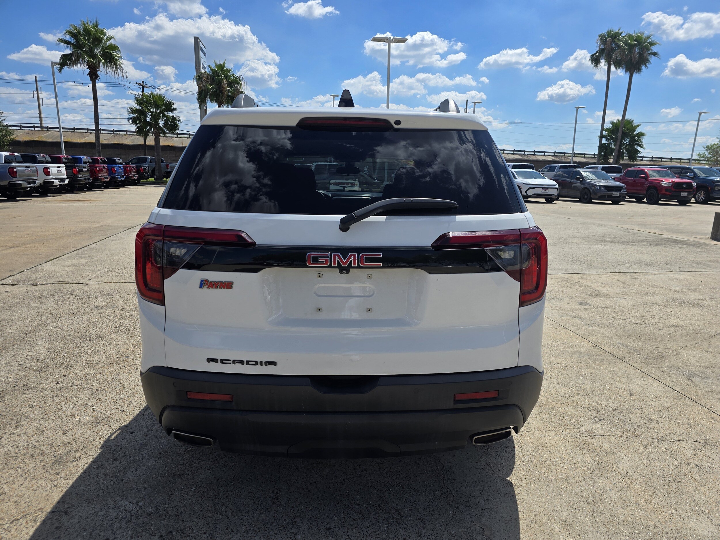 2021 Gmc Acadia SLE photo 3