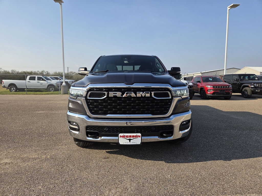 New 2026 Ram 1500 LONE STAR CREW CAB 4X4 5'7 BOX Pickup