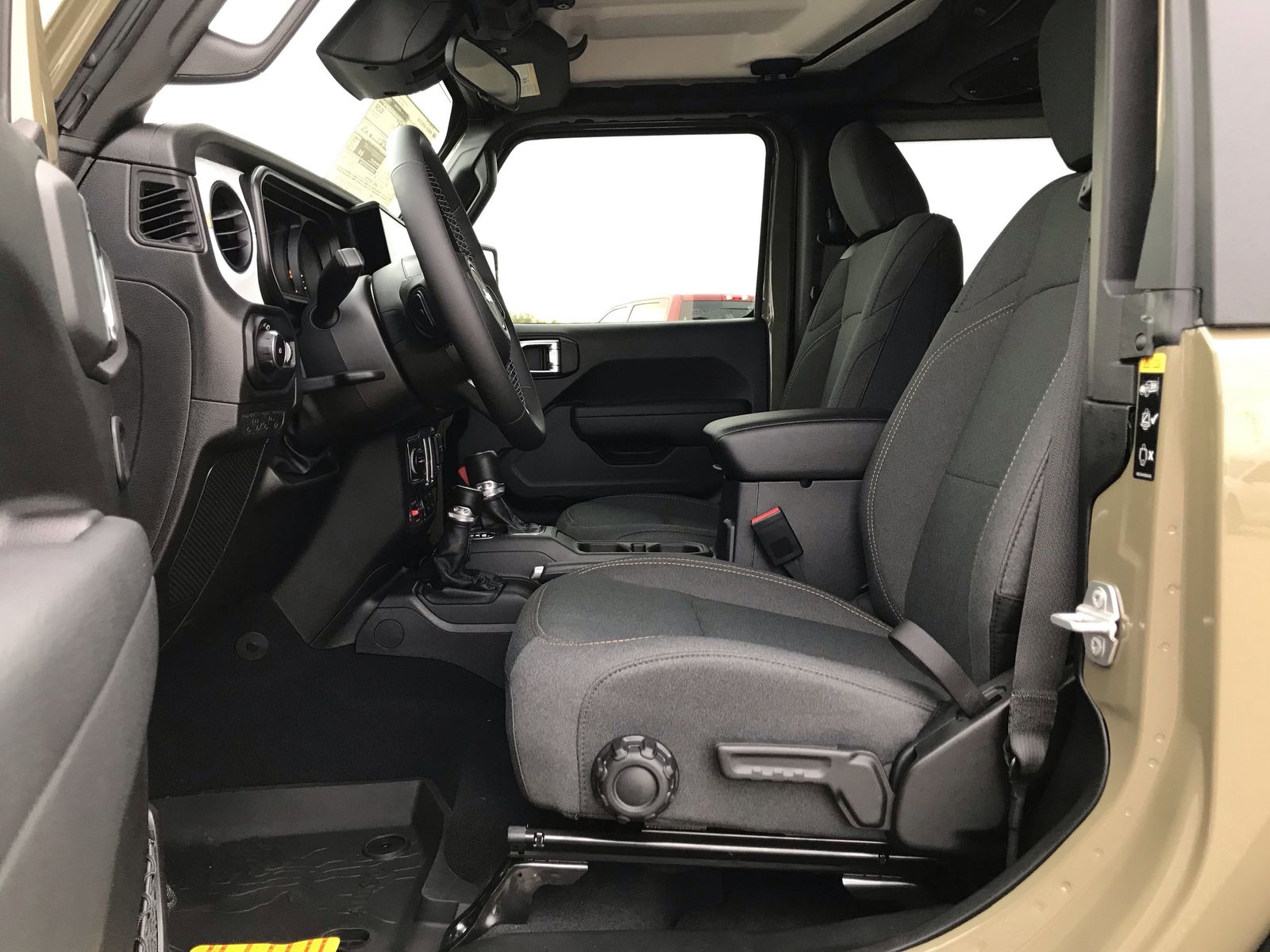 2026 Jeep Wrangler 2-Door Willys - Photo 13