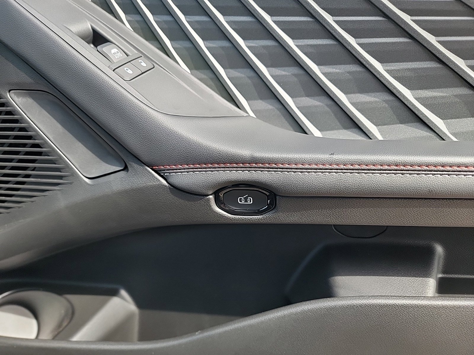 2025 Dodge Charger Daytona R/T - Photo 20