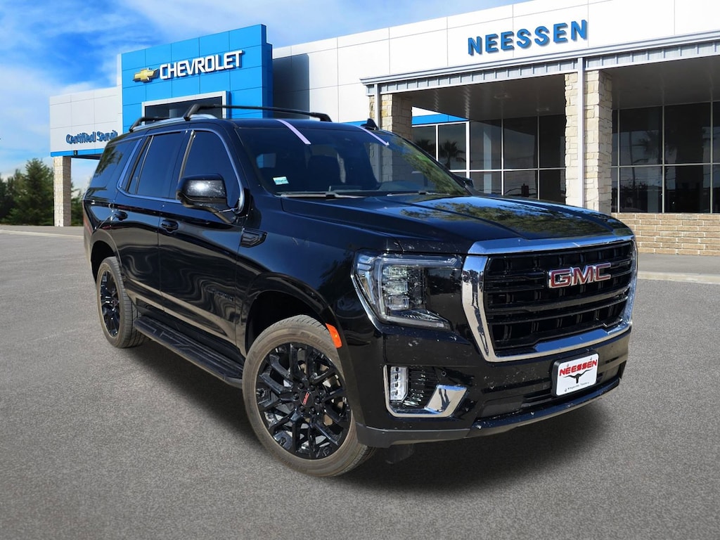 Used 2023 GMC Yukon SLE SUV