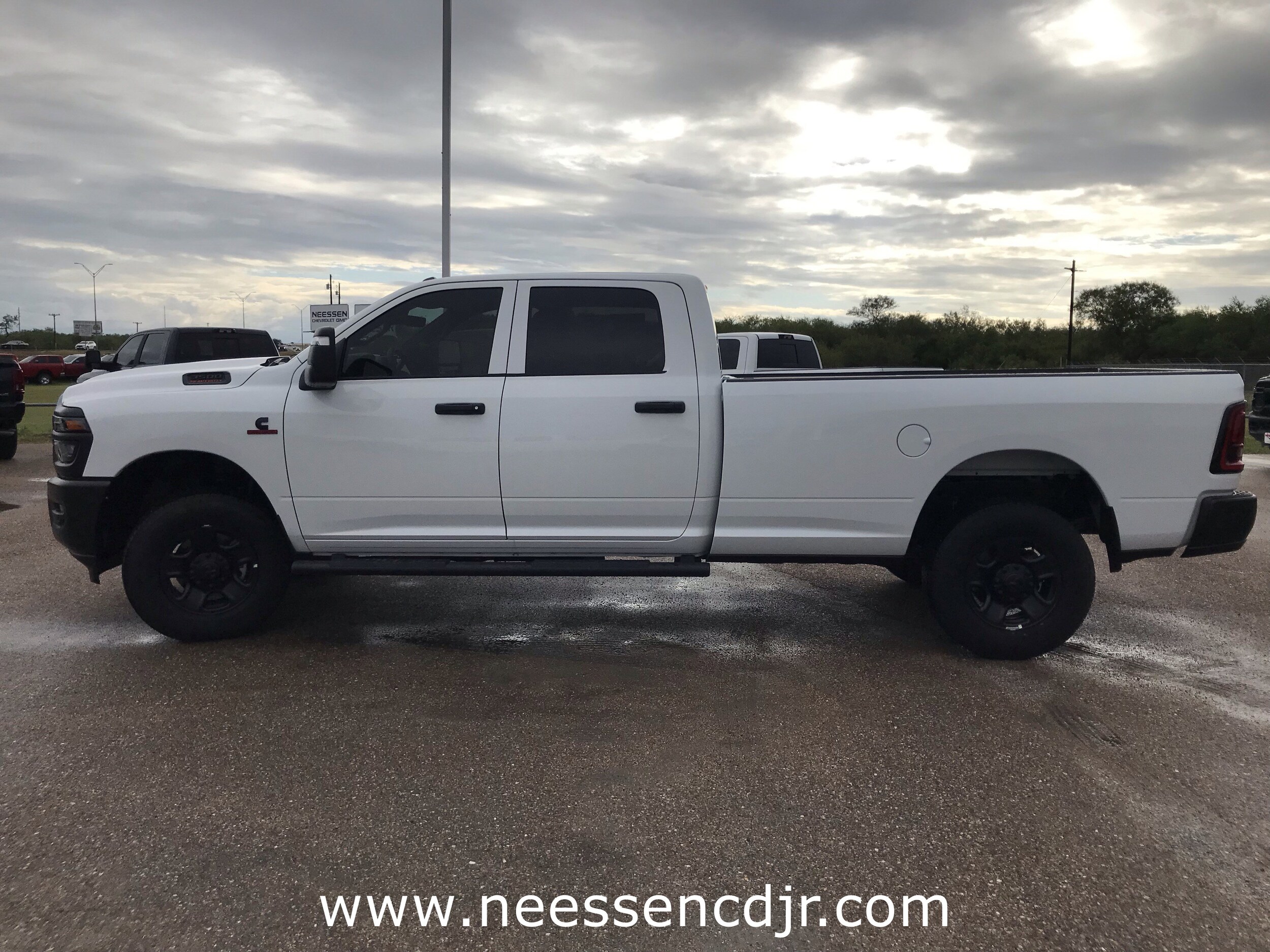 2026 Ram 3500 Tradesman photo 4