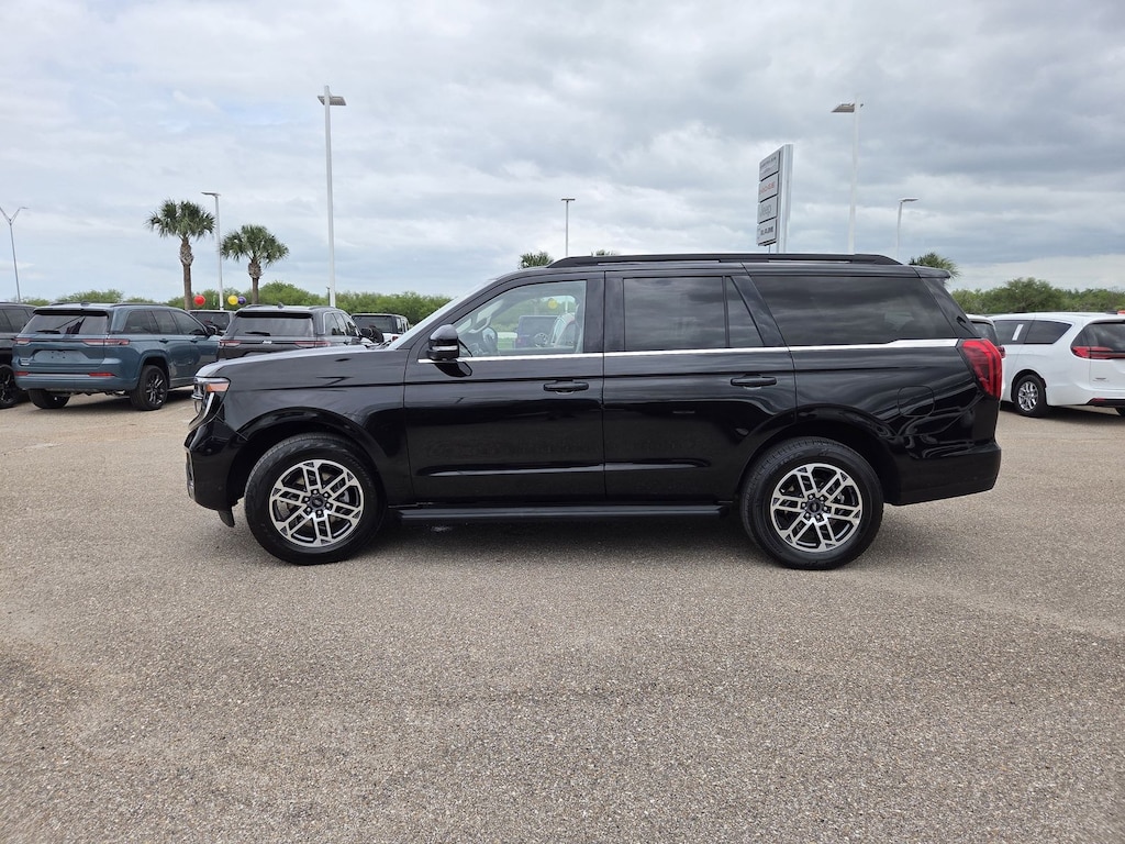 Used 2025 Ford Expedition Active SUV