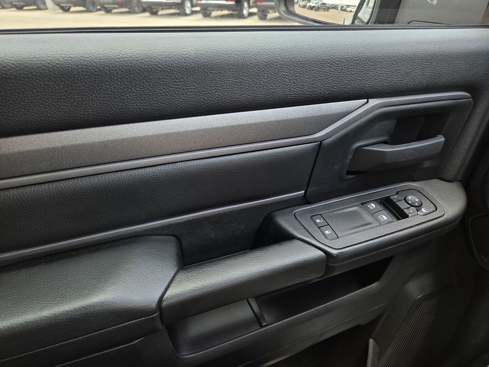 2025 RAM 3500 Chassis Tradesman - Photo 42