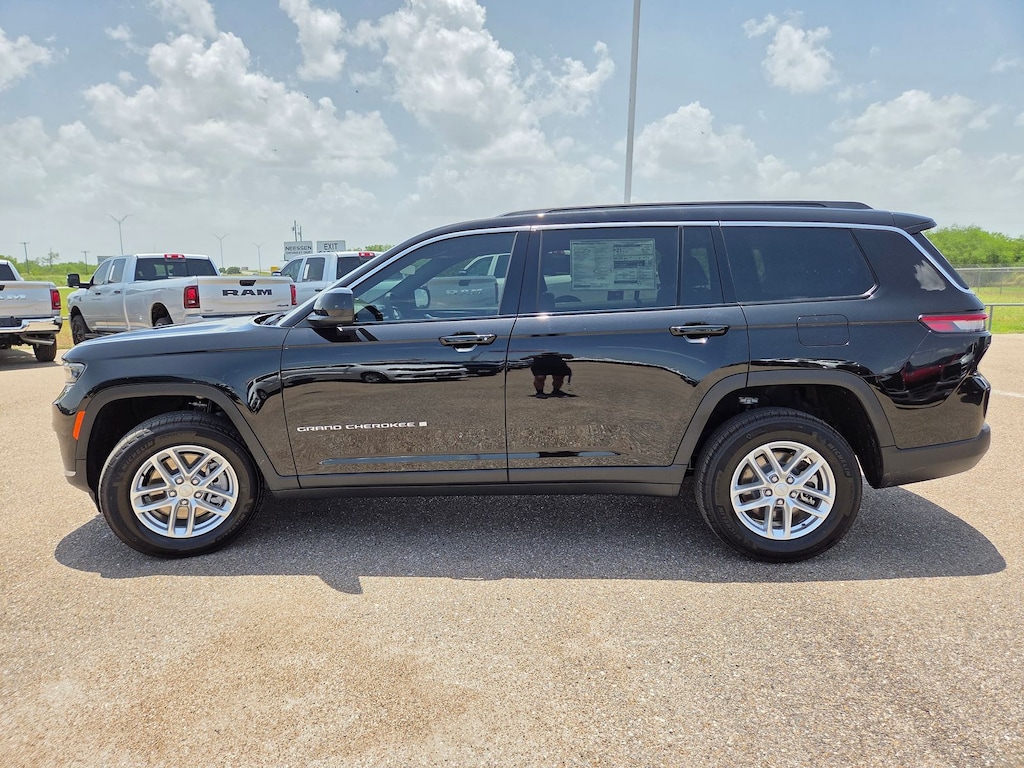New 2026 Jeep Grand Cherokee L LAREDO X 4X2 Sport Utility