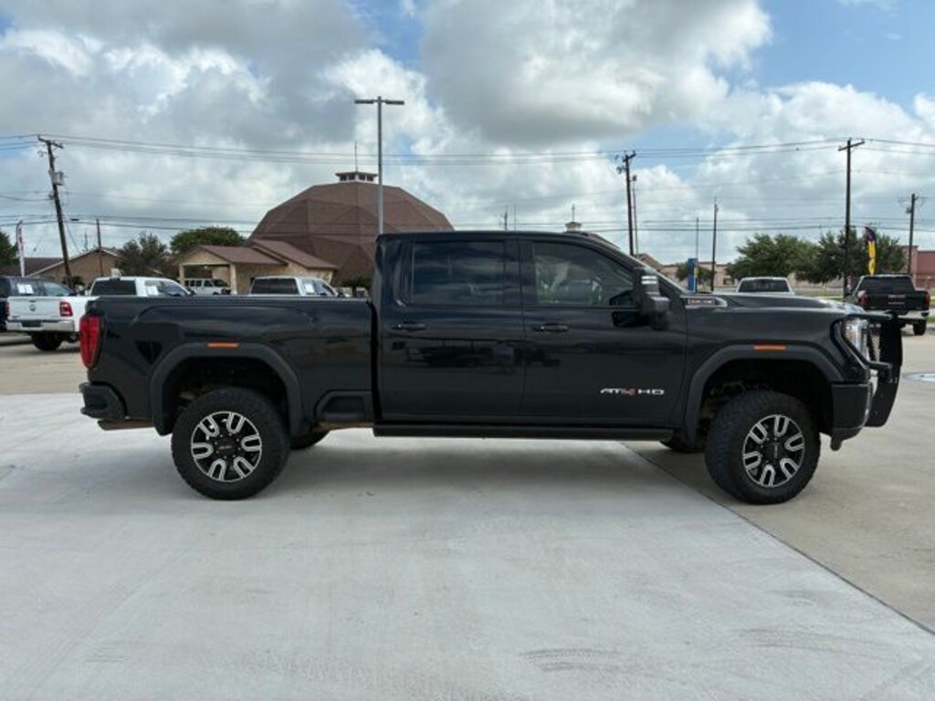 Used 2022 GMC Sierra 2500HD AT4 Truck