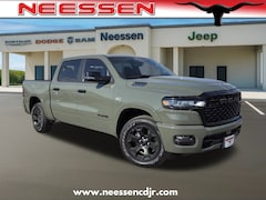 2026 Ram 1500 LONE STAR CREW CAB 4X4 5'7 BOX Pickup