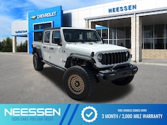 2024 Jeep Gladiator Sport Truck