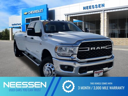 2023 Ram 3500 Big Horn Truck Crew Cab
