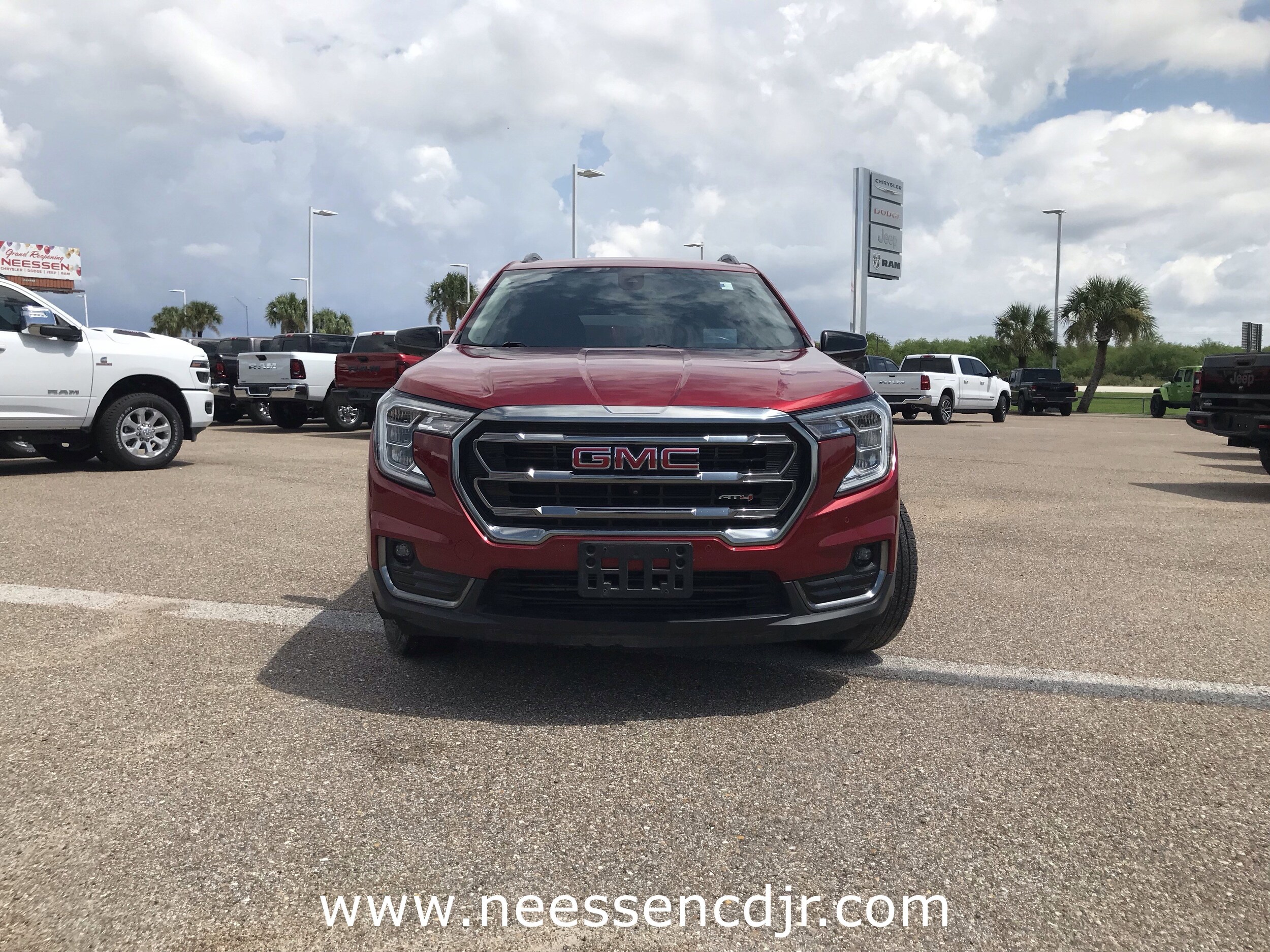 2024 Gmc Terrain AT4 photo 2