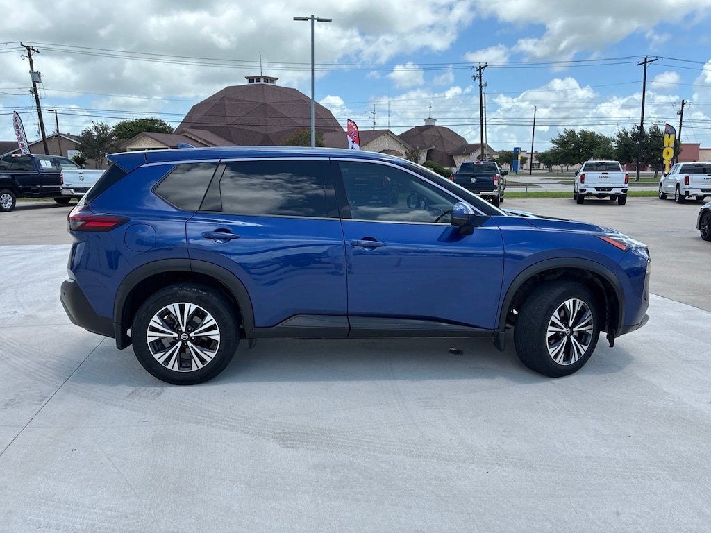 Used 2021 Nissan Rogue SV SUV