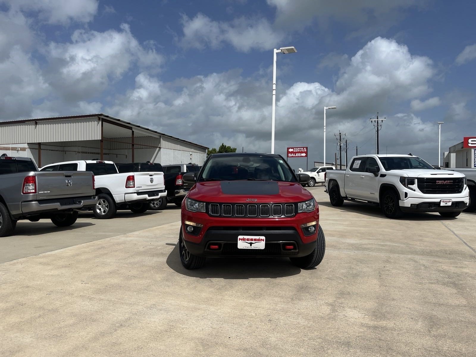 Used 2019 Jeep Compass Trailhawk with VIN 3C4NJDDB2KT744825 for sale in Kingsville, TX