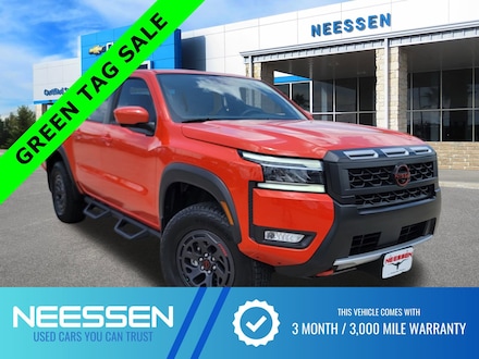 2025 Nissan Frontier PRO-4X Truck Crew Cab